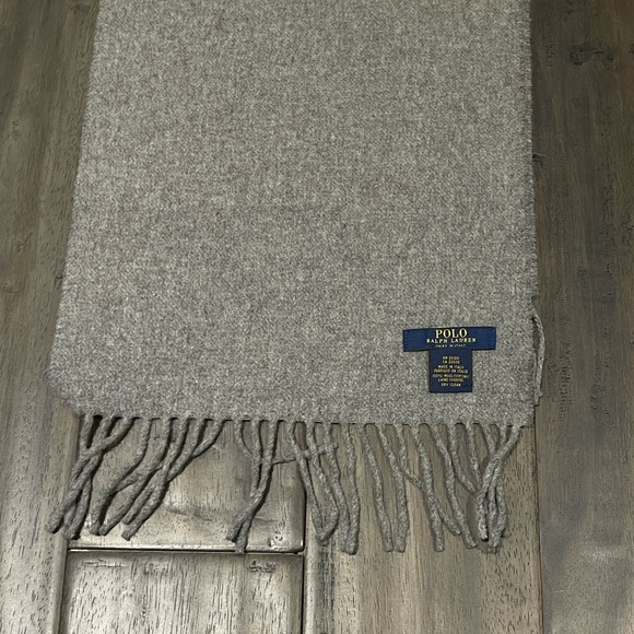 Ralph Lauren Polo Scarf - Picture 4 of 4
